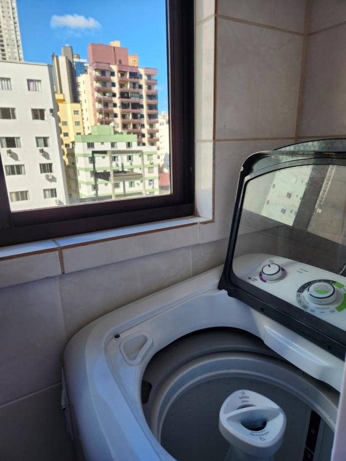Apartamento 2 Quartos A 200mts Central, Garagem, Churrasqueira, Wi-fi 90 Mbps, Pet Friendly Balneário Camboriú