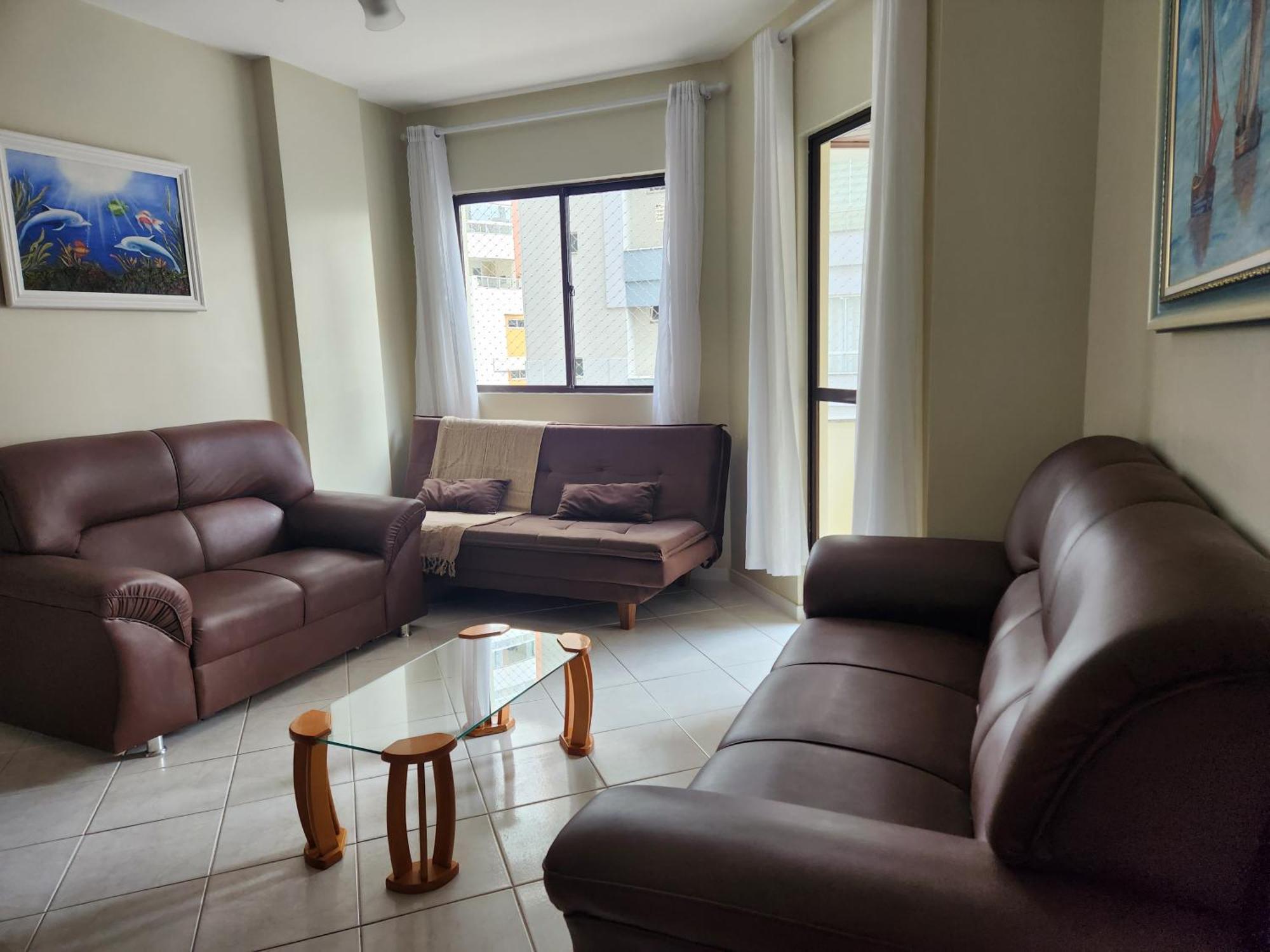 Apartamento 2 Quartos A 200mts Central, Garagem, Churrasqueira, Wi-fi 90 Mbps, Pet Friendly *