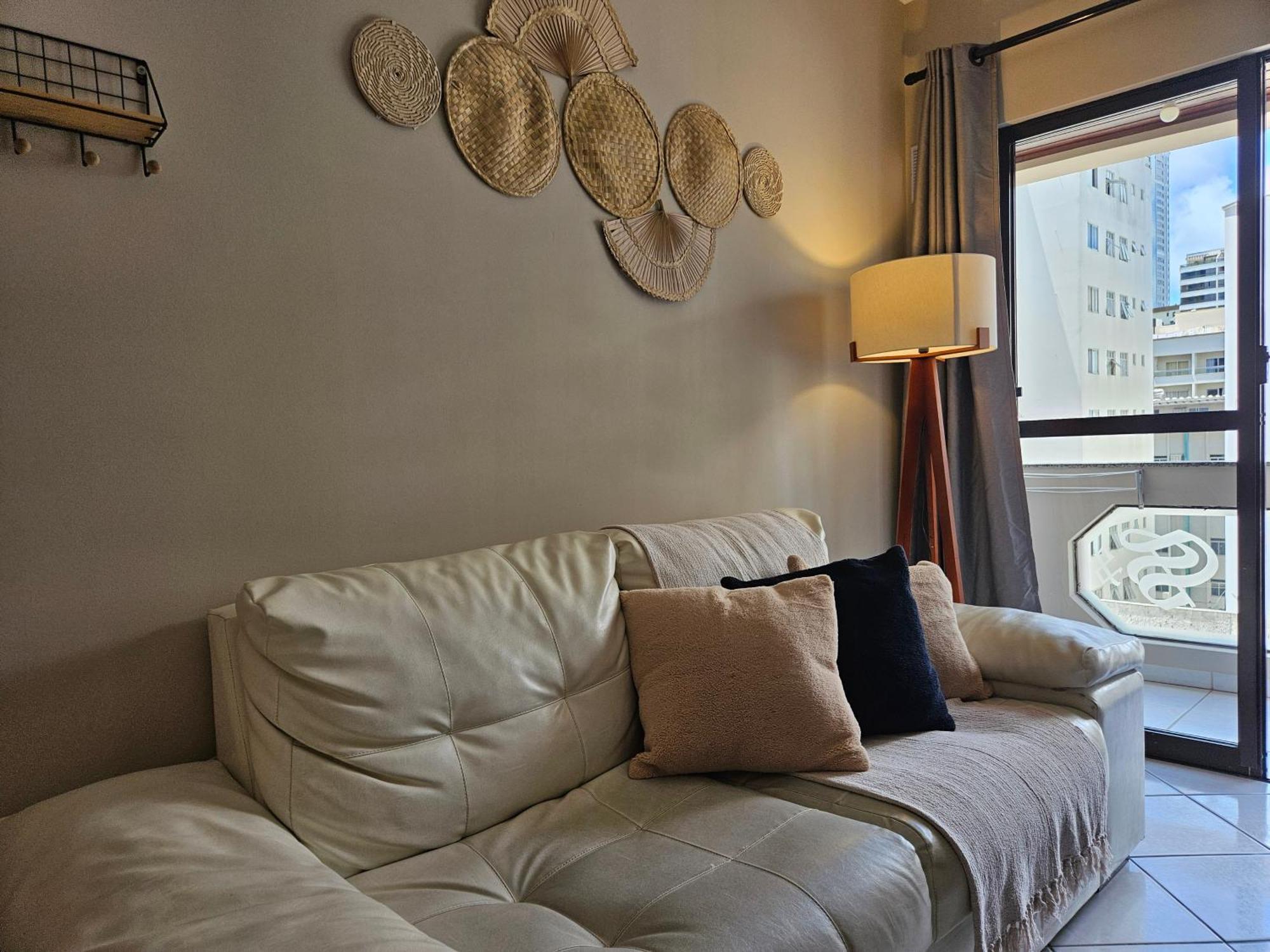 Apartamento 2 Quartos A 200mts Central, Garagem, Churrasqueira, Wi-fi 90 Mbps, Pet Friendly Balneário Camboriú