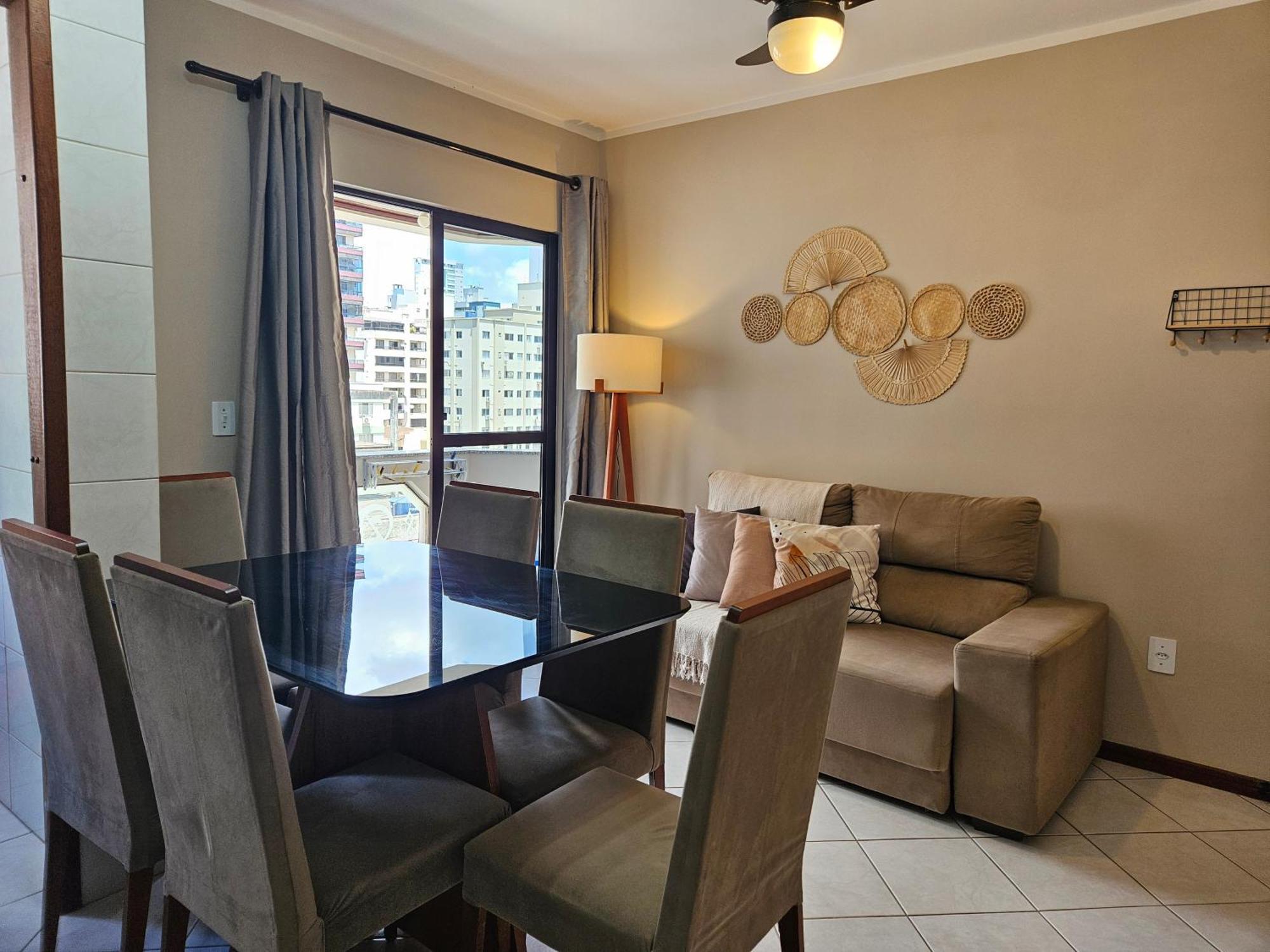 2 Quartos A 200mts Central, Garagem, Churrasqueira, Wi-fi 90 Mbps, Pet Friendly